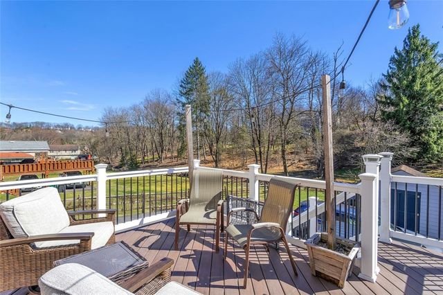 308 Mcintyre Rd, Ross Twp, PA 15237