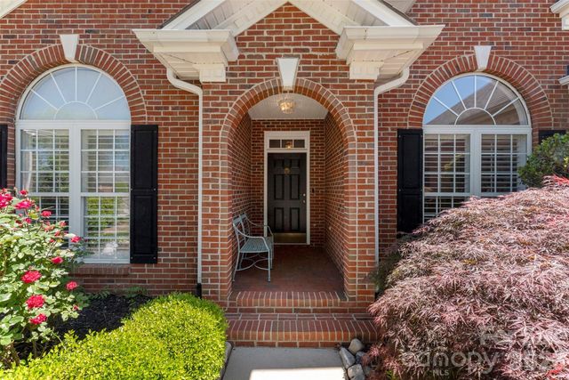 2304 Pinefield Court, Gastonia, NC 28056