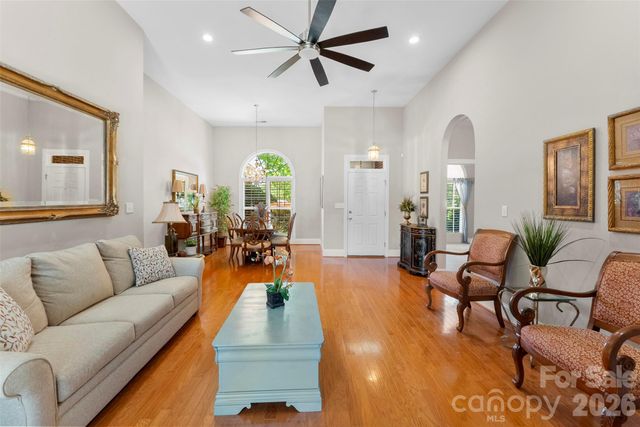2304 Pinefield Court, Gastonia, NC 28056