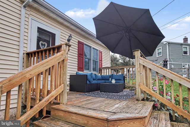 528 CHESTER AVE, Phoenixville, PA 19460