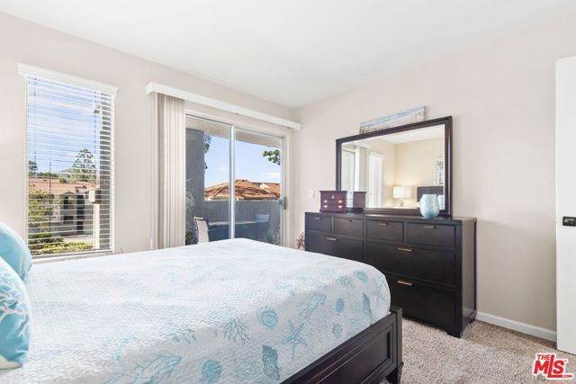 1035 La Terraza Circle 103, Corona, CA 92879