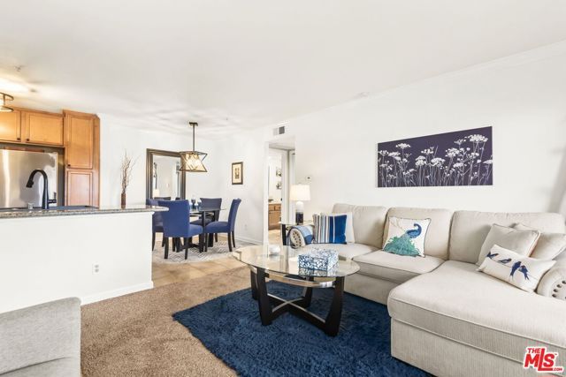 1035 La Terraza Circle 103, Corona, CA 92879