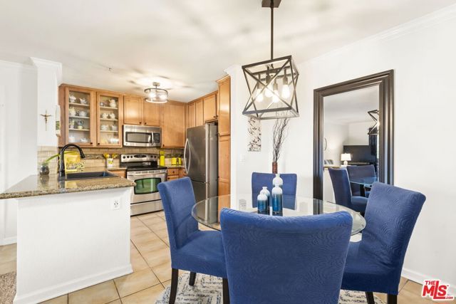 1035 La Terraza Circle 103, Corona, CA 92879