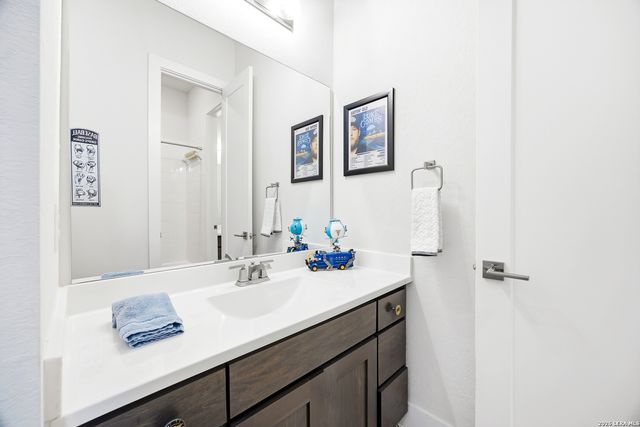 26611 Marni Pl, San Antonio, TX 78260