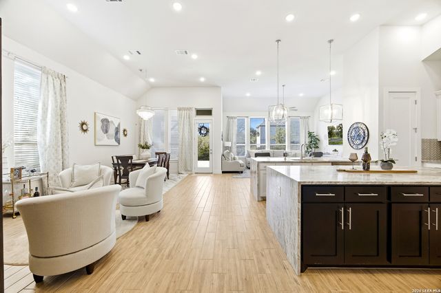 26611 Marni Pl, San Antonio, TX 78260