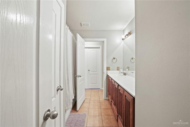 4102 Blue Jay Drive, Mission, TX 78572