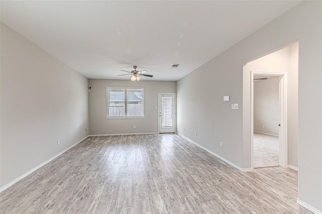 16887 Pink Wintergreen Drive, Conroe, TX 77385