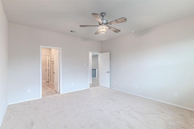 16887 Pink Wintergreen Drive, Conroe, TX 77385