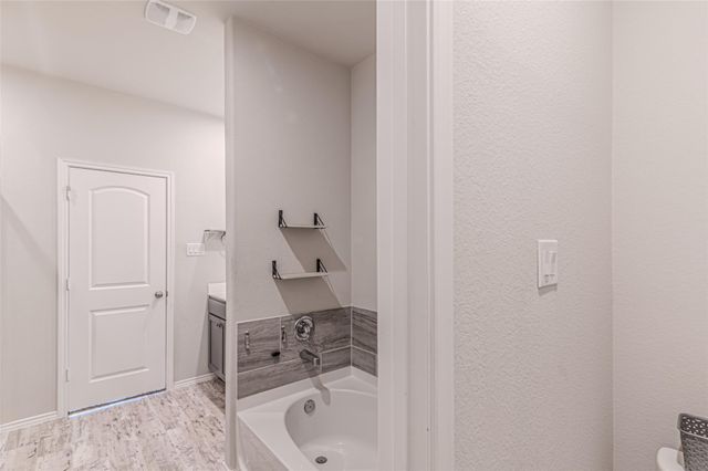 16887 Pink Wintergreen Drive, Conroe, TX 77385