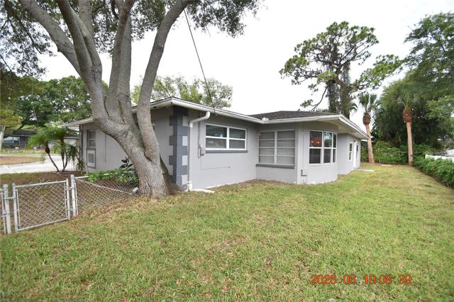 3273 HARBOR LAKE DRIVE, Largo, FL 33770