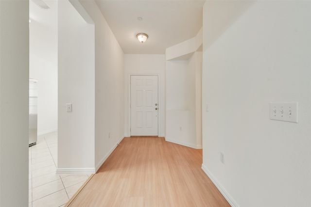 233 Heritage Hill Drive, Lewisville, TX 75067