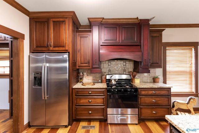 97 Corinth Road, Albertville, AL 35951