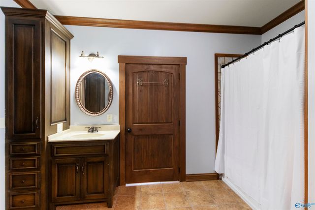 97 Corinth Road, Albertville, AL 35951