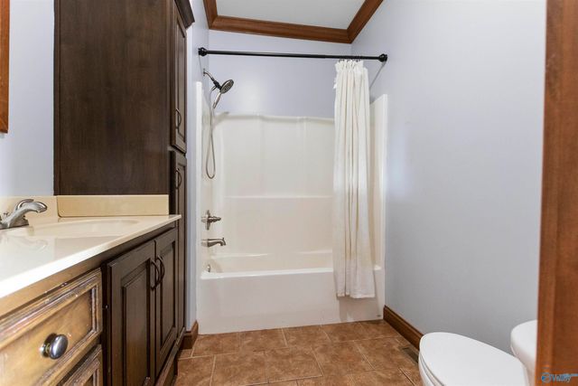 97 Corinth Road, Albertville, AL 35951