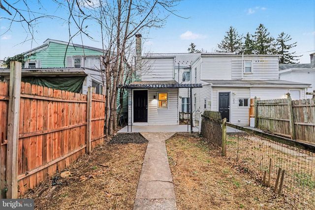 315 E BURD STREET ST, Shippensburg, PA 17257