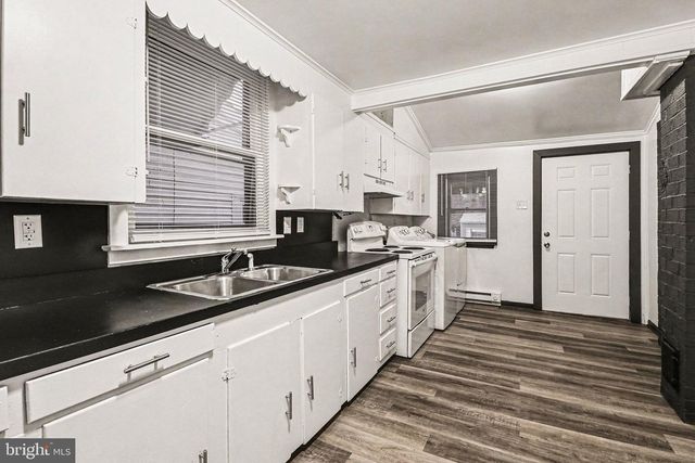 315 E BURD STREET ST, Shippensburg, PA 17257