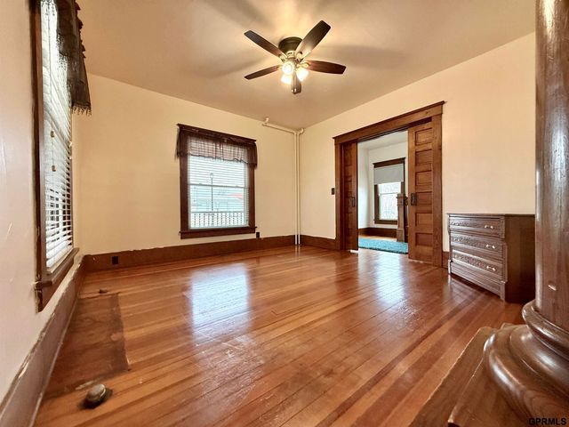 1146 G Street, Geneva, NE 68361