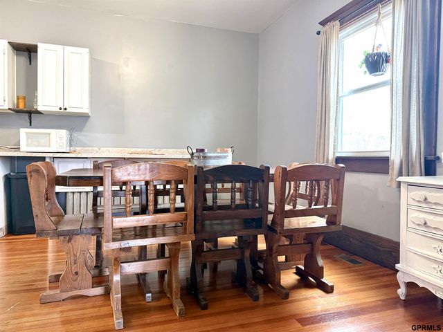 1146 G Street, Geneva, NE 68361