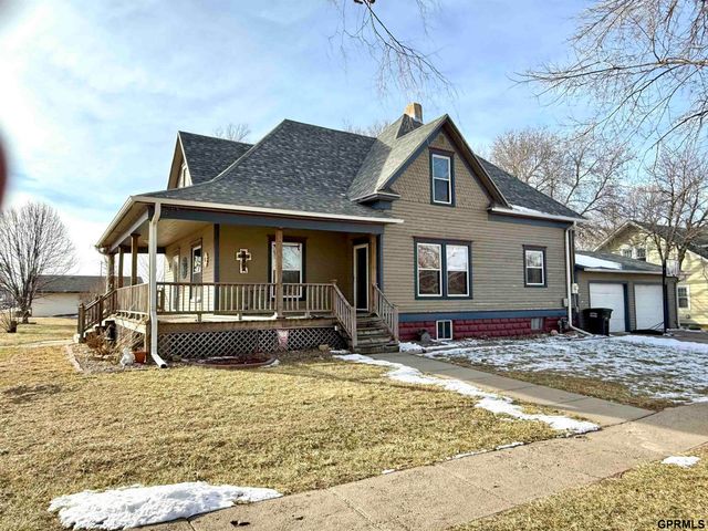 1146 G Street, Geneva, NE 68361