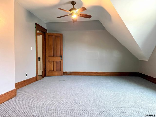 1146 G Street, Geneva, NE 68361