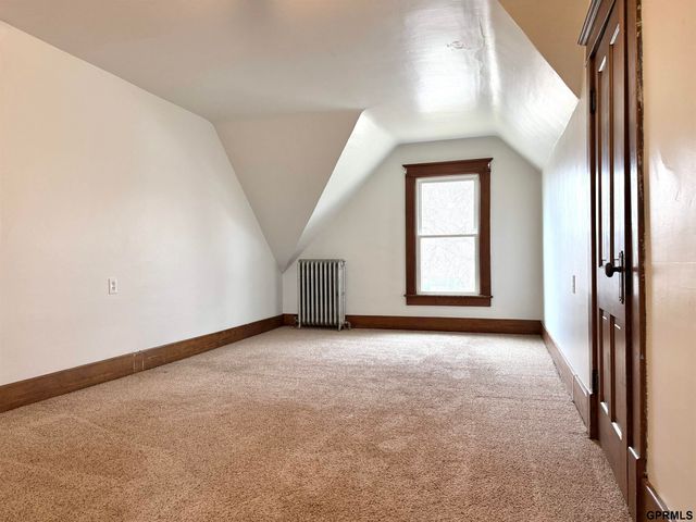 1146 G Street, Geneva, NE 68361