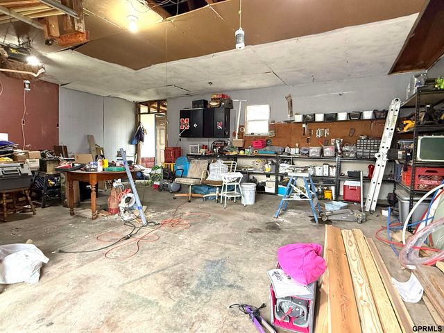 1146 G Street, Geneva, NE 68361