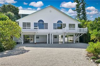 16763 Seagull Bay CT, Bokeelia, FL 33922