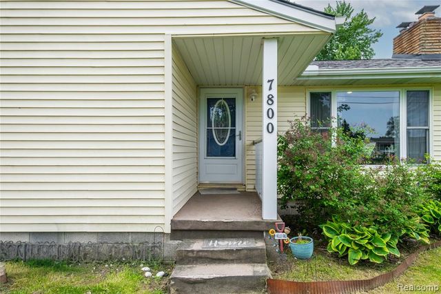 7800 Maple Street, Birch Run, MI 48415