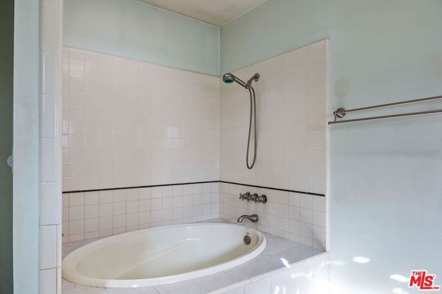 4155 Keever Avenue, Long Beach, CA 90807