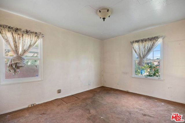 4155 Keever Avenue, Long Beach, CA 90807