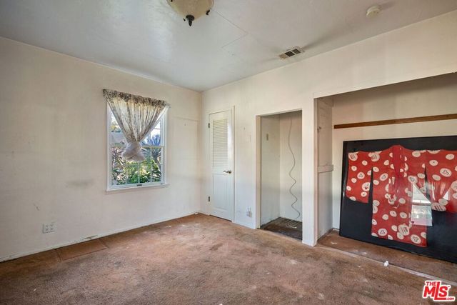 4155 Keever Avenue, Long Beach, CA 90807