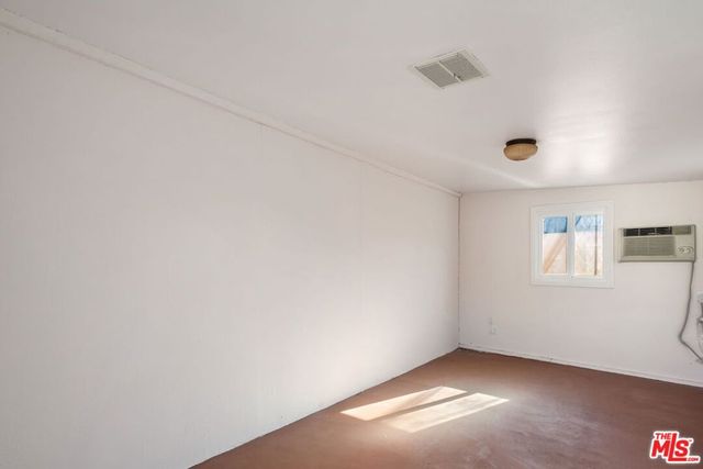 4155 Keever Avenue, Long Beach, CA 90807