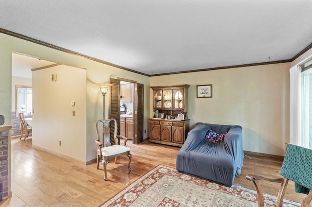 8847 Ironwood Avenue S, Cottage Grove, MN 55016