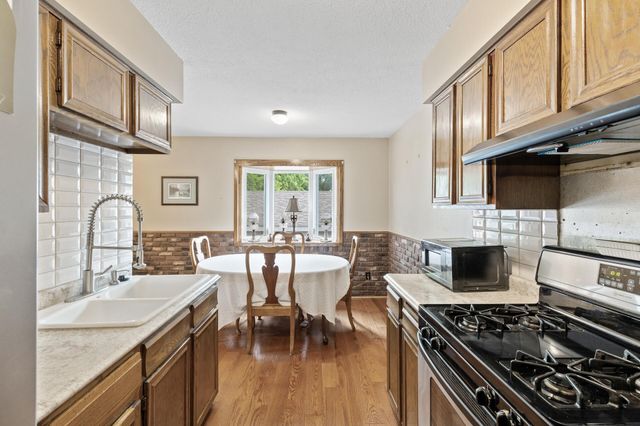 8847 Ironwood Avenue S, Cottage Grove, MN 55016