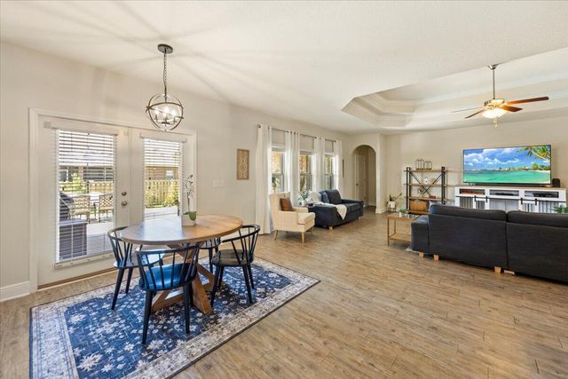 411 Chickadee Street, Crestview, FL 32539