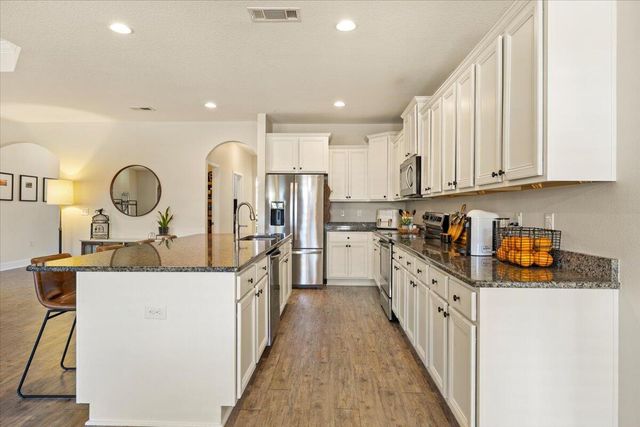 411 Chickadee Street, Crestview, FL 32539