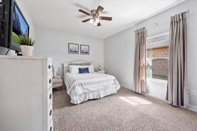 411 Chickadee Street, Crestview, FL 32539