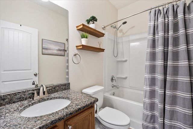 411 Chickadee Street, Crestview, FL 32539