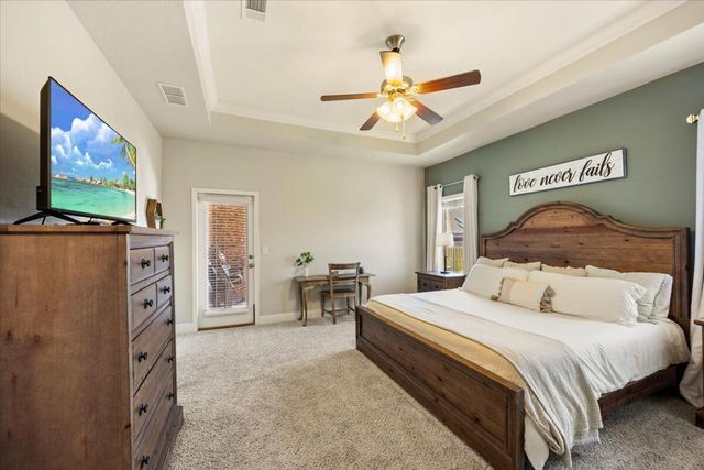 411 Chickadee Street, Crestview, FL 32539