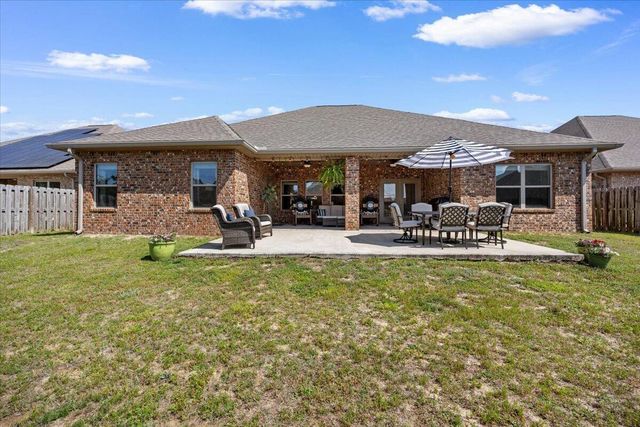 411 Chickadee Street, Crestview, FL 32539