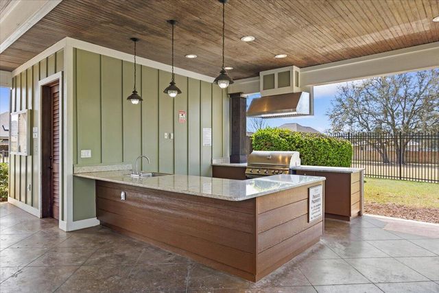 411 Chickadee Street, Crestview, FL 32539