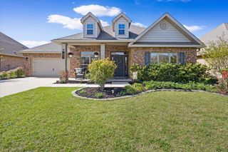 411 Chickadee Street, Crestview, FL 32539