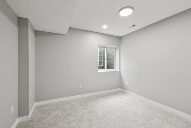 15536 Rocklyn Place, Clive, IA 50325