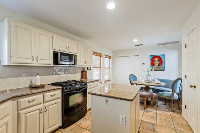 8904 Mount Bartlett DR, Austin, TX 78759