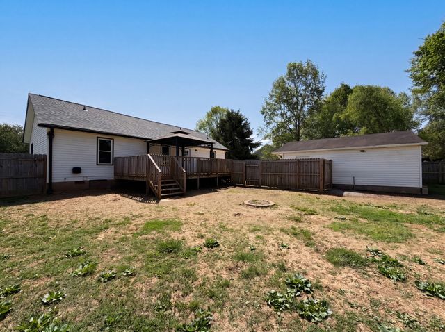 3849 Hearthstone Dr, Chapel Hill, TN 37034