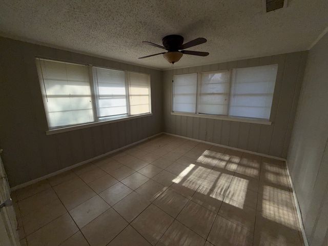 1805 Arrow Lane, Garland, TX 75042