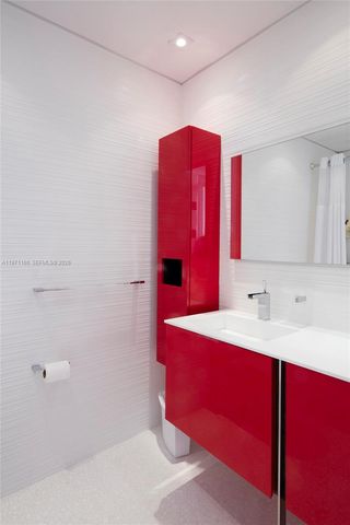 7938 Fisher Island Dr 7938-D, Miami Beach, FL 33109