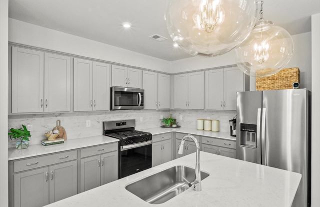 821 Sweetwater Springs Drive, Moore, SC 29369