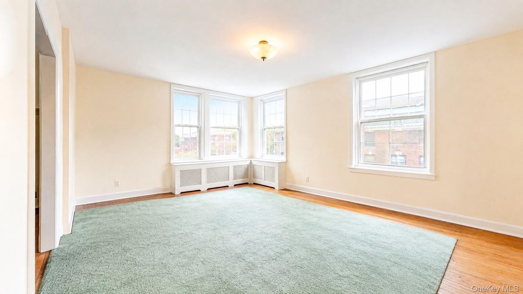 37-22 85th Street 31, Jackson Heights, NY 11372 — photo 5
