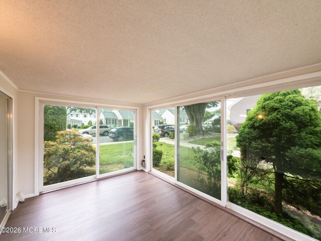 243C Mayflower Way, Monroe, NJ 08831